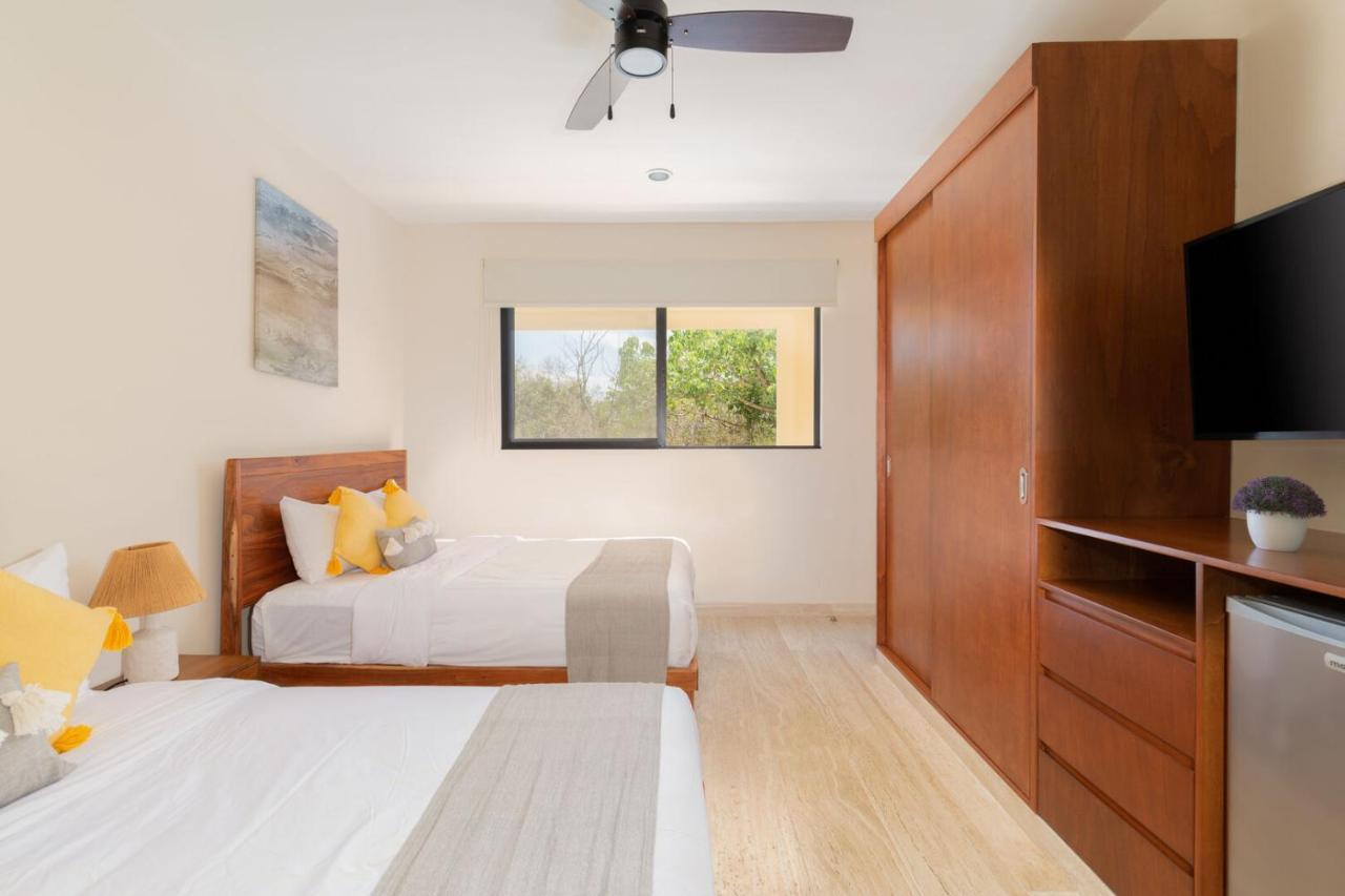 Exclusive Paramar Ve Penthouse In Tulum By Lockey Best For Walking To Commercial Zone In Aldea Zama 部屋 写真